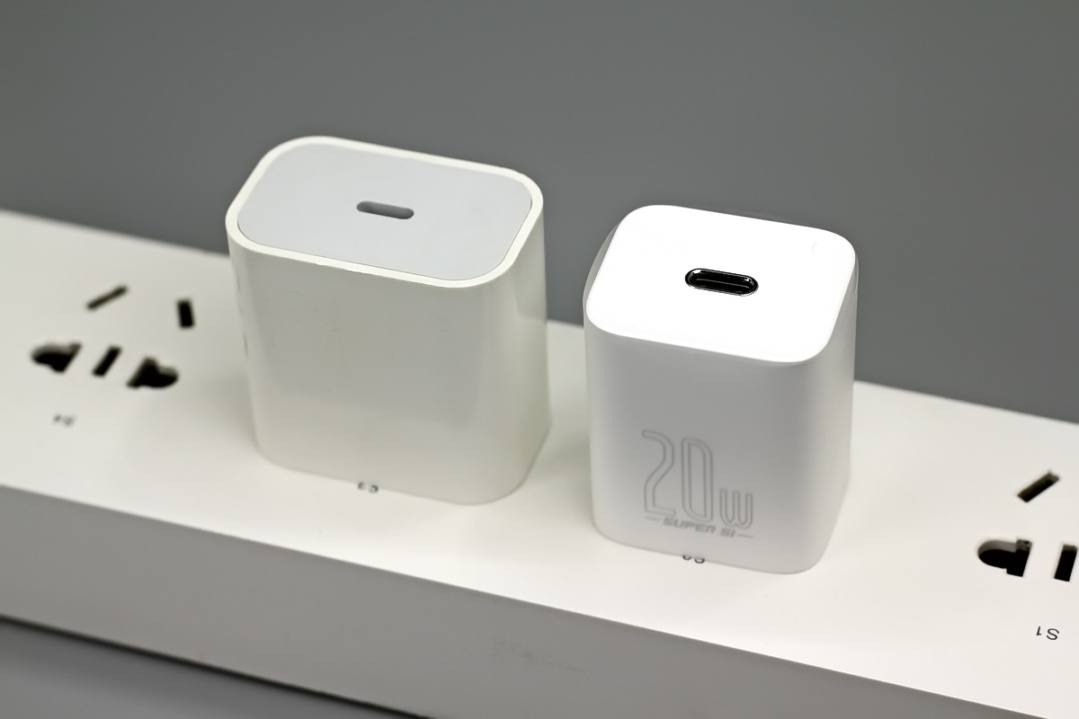 倍思超级硅30w充电头评测,supersipro超级硅快充充电器