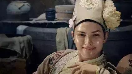 海黄手串盘着出现了黑点,海黄手串盘成黑球