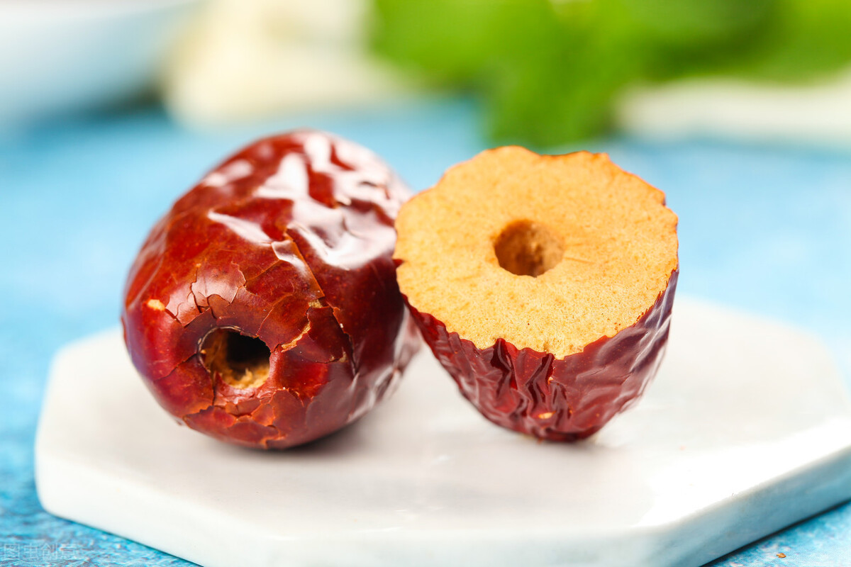 怀孕初期不能吃的十种水果,刚怀孕的准妈妈吃什么菜