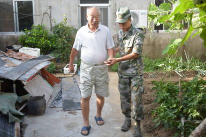 感谢信收到手软！组建两年，这个连队为何频频受到百姓称赞？