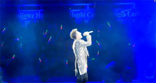 海鸣威为什么会自尽,海鸣威的经历