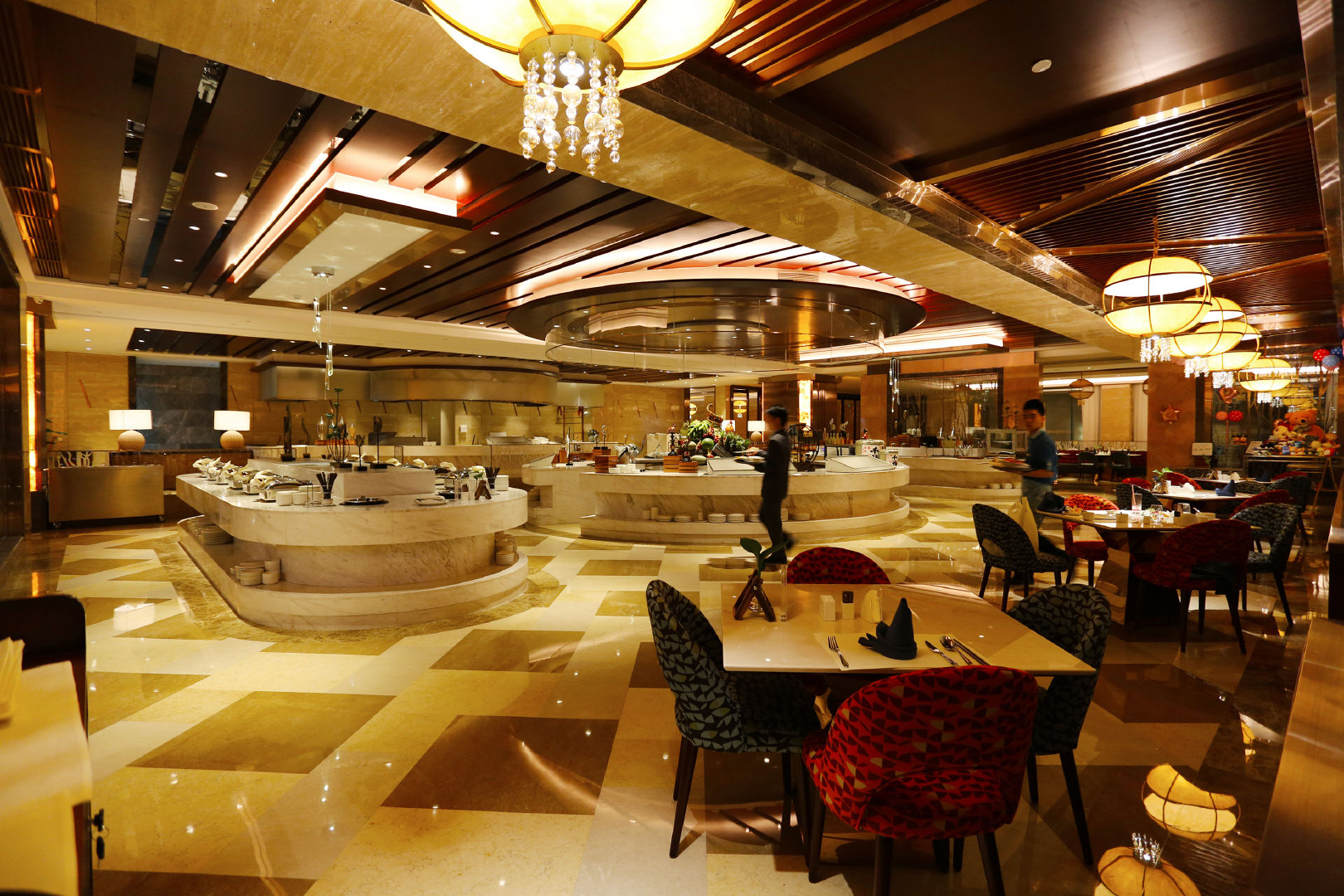 《酒店管理》,酒店管理实习内容主要有什么