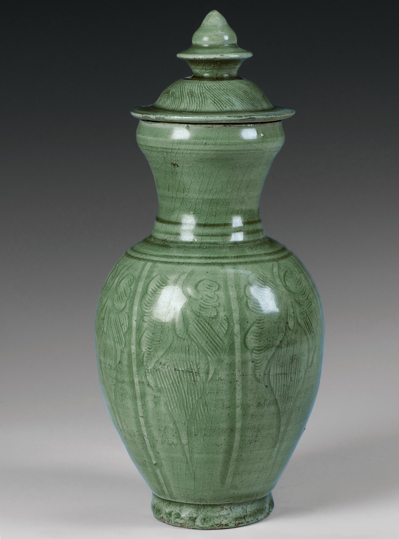 冰似玉,博物馆宋代龙泉窑欣赏