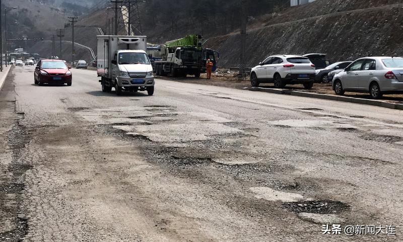 万坑路啊万坑路，你到底要把我们“坑”到什么时候？