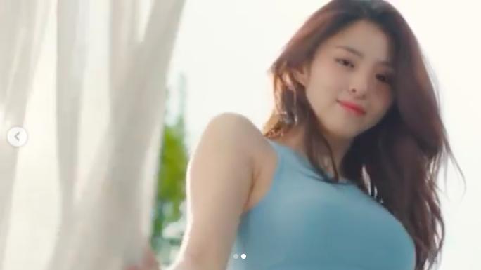 《夫妻世界》无惧罚单，最美小三韩素希成广告宠儿，最爱白色衣柜