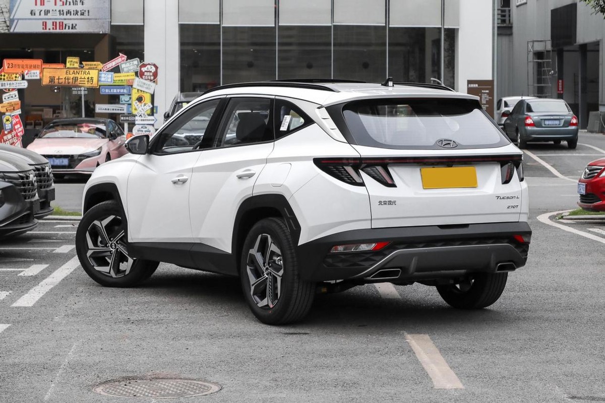 第五代途胜l的超长轴距版本,第五代途胜l两驱豪华版配置