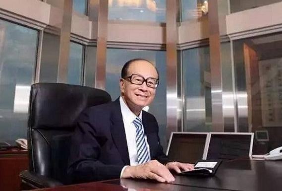 朋友问借钱你能借多少怎么回答,别人向你借钱时别急着问借多少