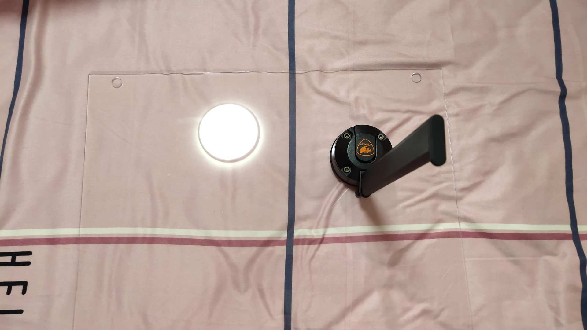 机箱玻璃侧板有必要换亚克力的吗,亚克力侧板对itx机箱影响大吗