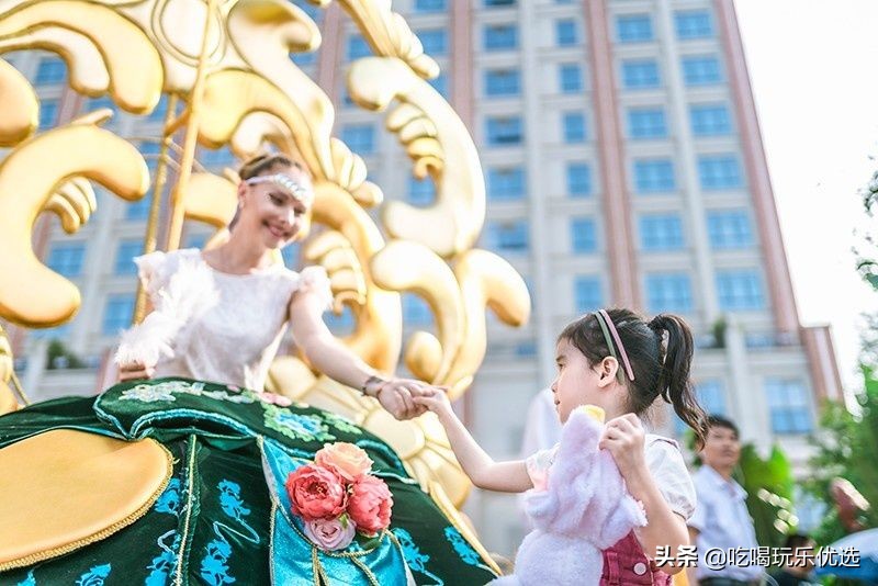 厦门灵玲动物王国大熊猫,厦门马戏团灵玲动物王国观光游览