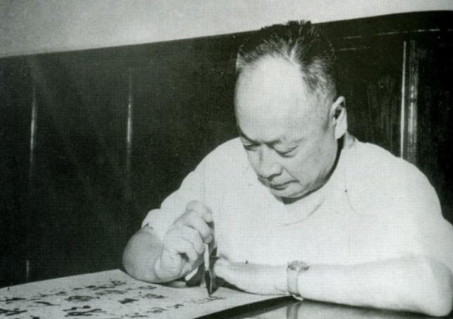 苍松翠柏忠魂不朽,历史上元帅的墓在哪里