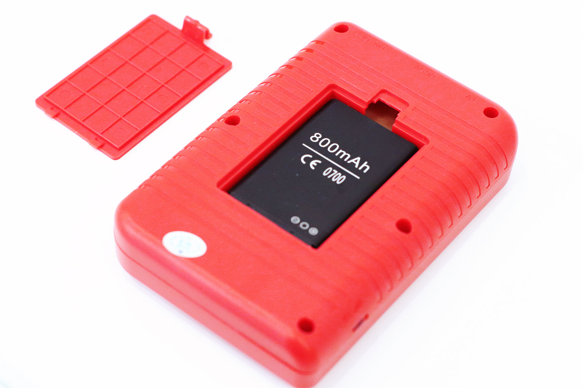 来波童年回忆杀｜某多多的山寨掌上红白机开箱