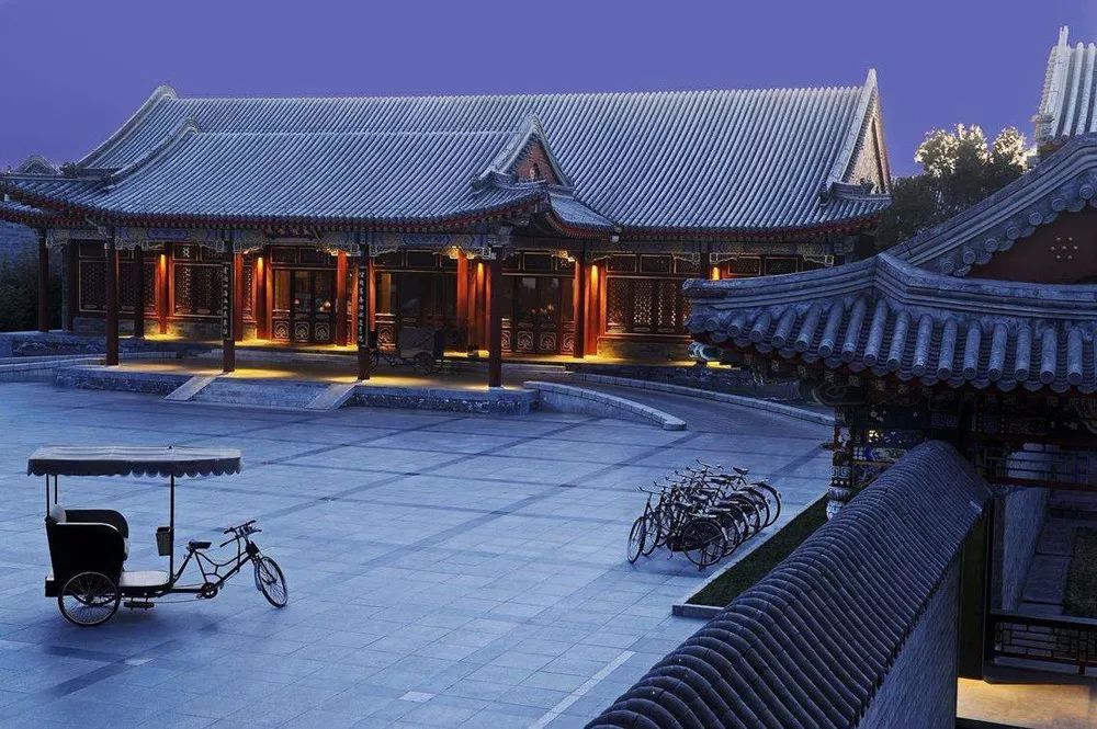 一晚80000，历时10年，耗资33亿的上海安缦，...