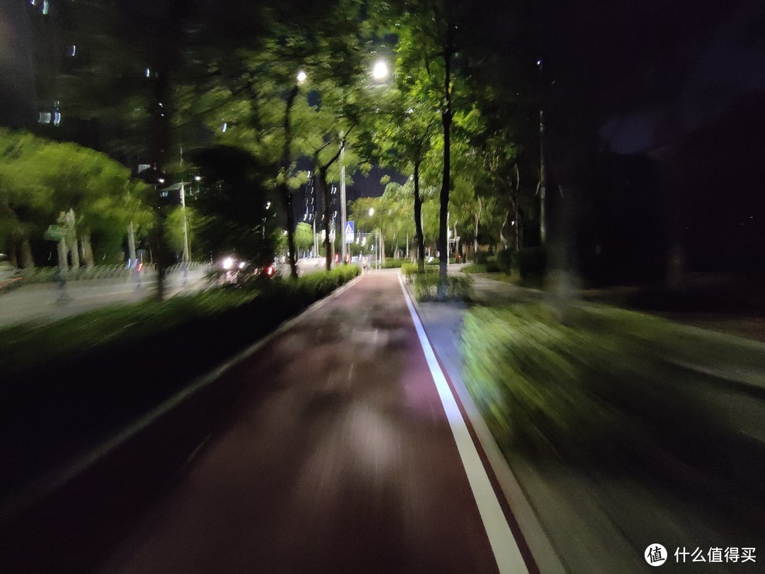 索尼imx766怎么样,realmegtneo2对比realme大师探索版