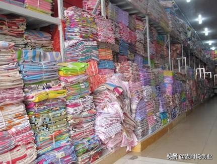 现在冬季摆地摊卖什么产品最赚钱,冬季摆地摊什么产品比较好卖