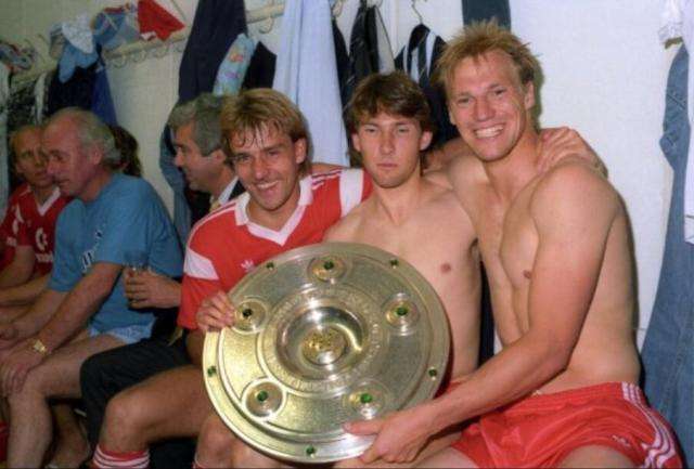 足坛佳话msn,马拉多纳为啥穿拜仁球衣