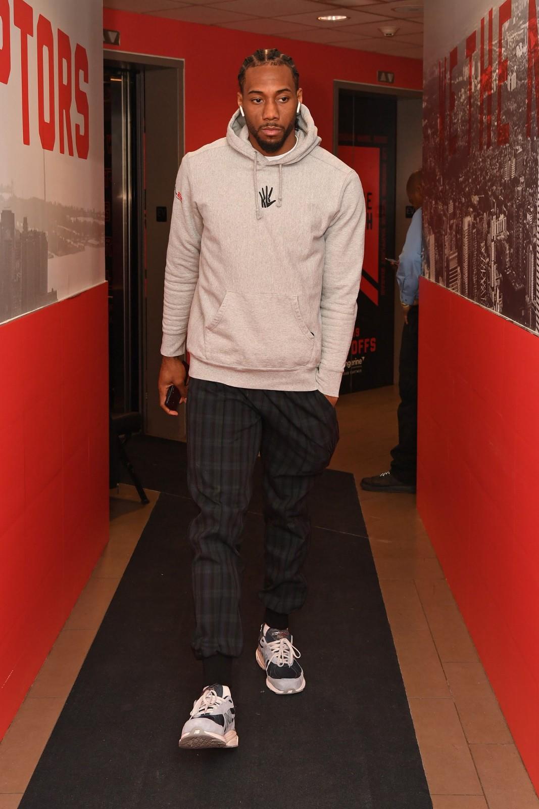 猛龙夺冠球鞋价格,多伦多猛龙球鞋