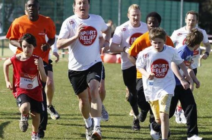 不只是足球强国才出巨星，这些弱国也出巨星，有一位进了109个球