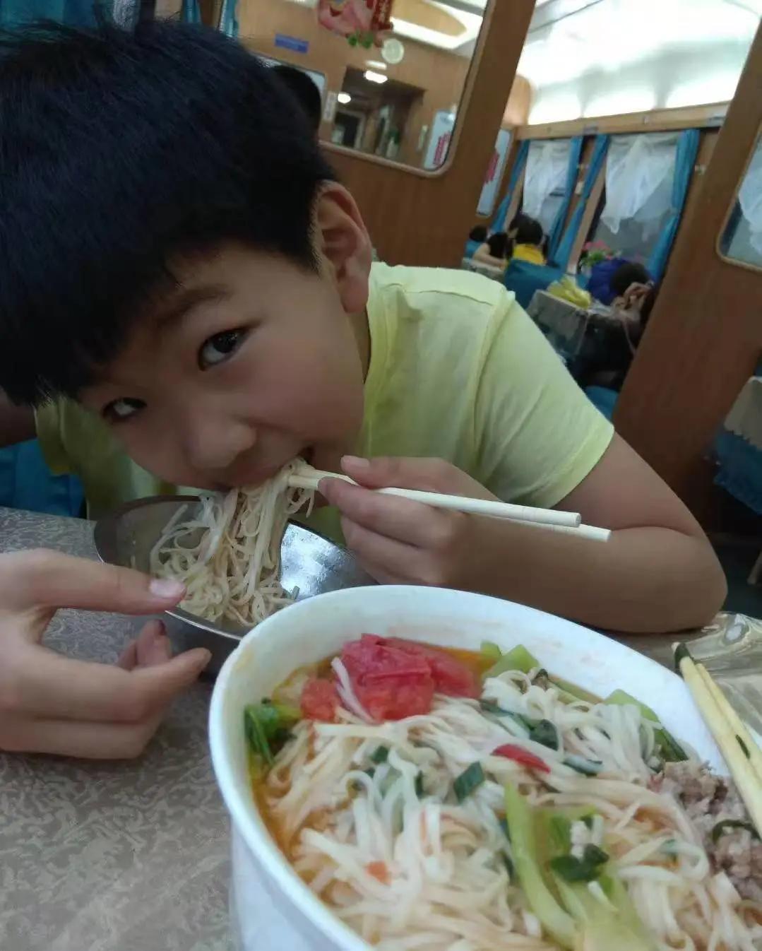 黑白问道棋坛新骄——四川围棋冲段精英刘海洋成长纪实