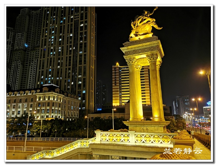 夜幕下的天津海河,美爆了