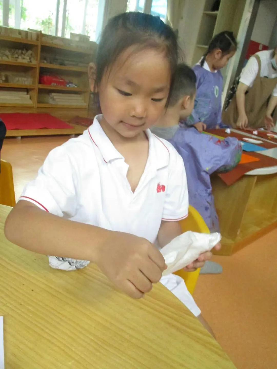 拼贴画美术作品,好看的拼贴画