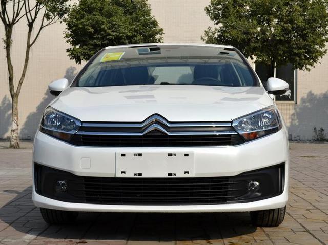 存了9万，开完C4世嘉再提别克凯越，车主：想说六个字