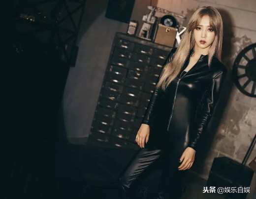 文星伊现状,文星伊年轻照片