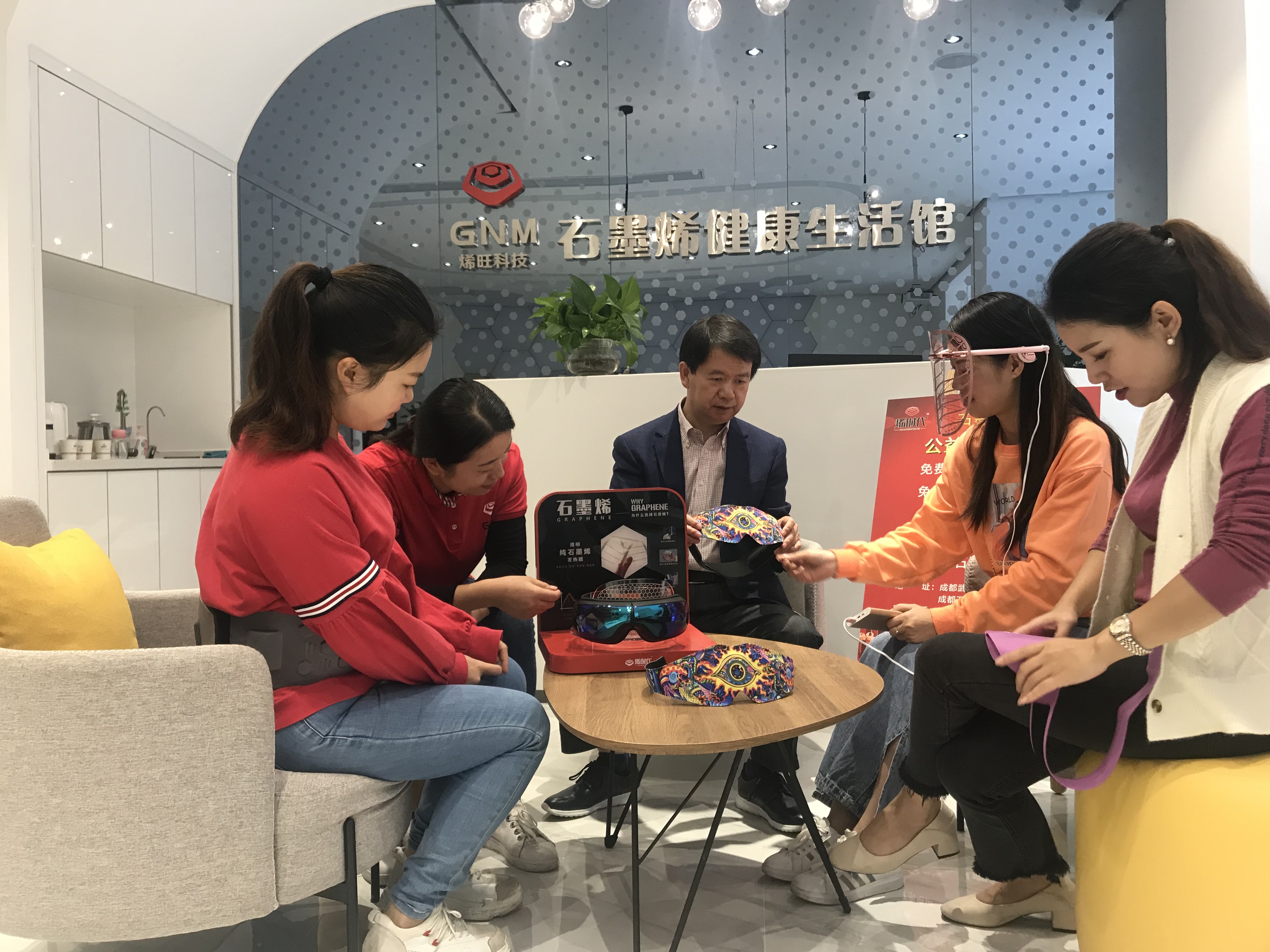 「喜庆新中国成立70周年」烯旺科技扛起中国石墨烯大旗