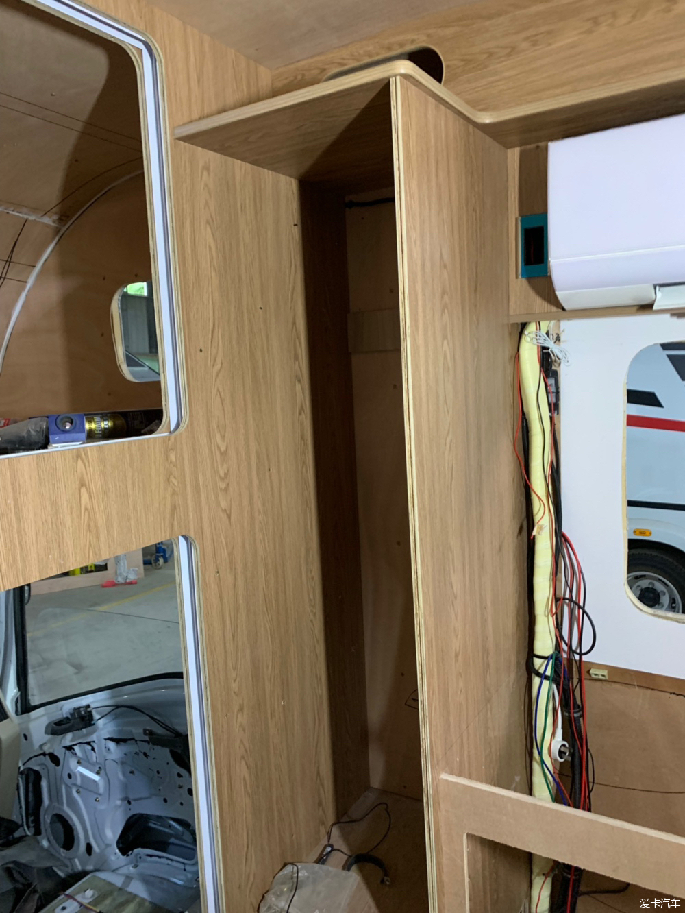 2.0t发动机搭载爱信8at变速箱suv,3.0t柴油v6发动机8at变速箱的车