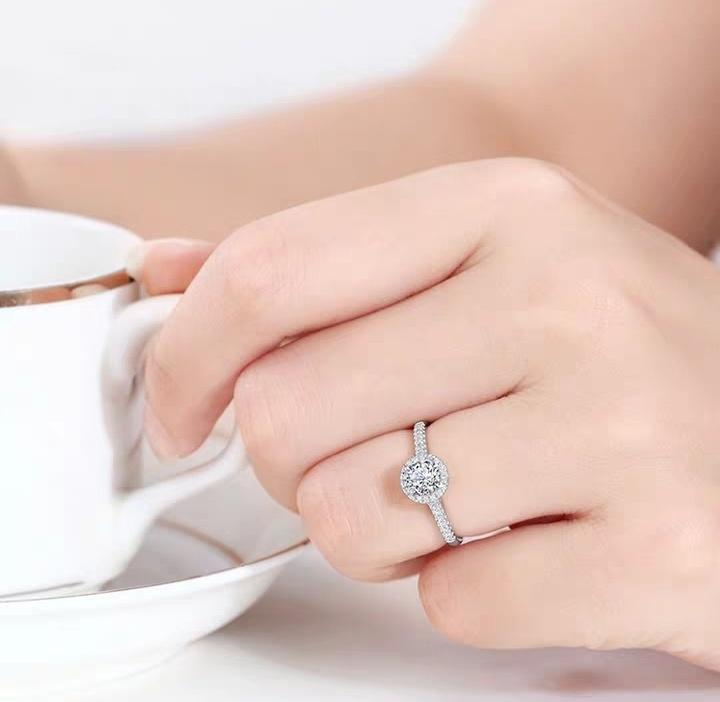 奢侈品钻戒比普通钻戒卖得贵吗,大牌钻戒和普通钻戒的区别