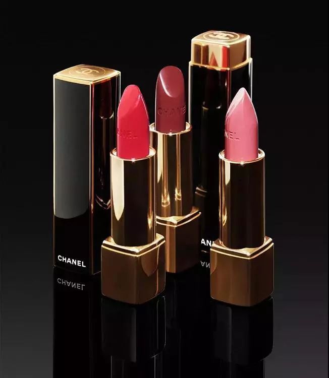 dior最值得入手的单品是什么,2021cpb圣诞限定高光103