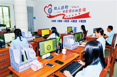 婀涙睙闆峰窞鎴掓瘨瑙嗛,闆峰窞寮哄埗鎴掓瘨涓績