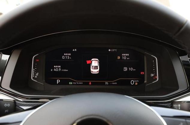 大众凌渡2018款新车指导官方报价,大众凌渡最新款最高配的多少钱