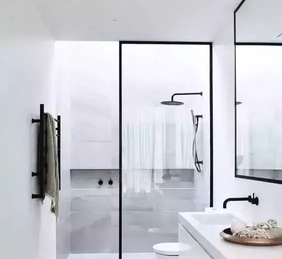 厚衣服怎么处理,厚衣服洗了怎么快速干