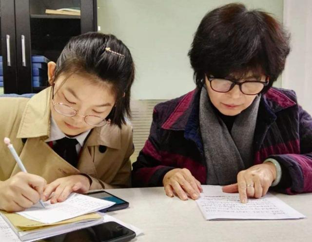 教师简短的辞职信,教师的一封辞职信