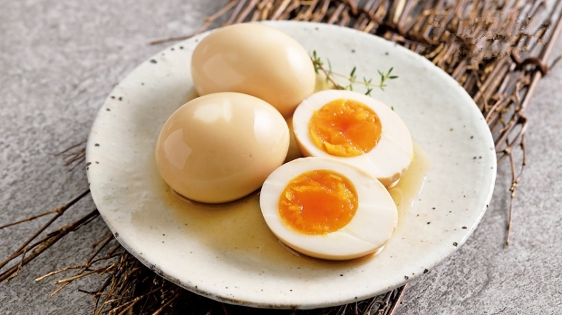 半熟的炒鸡蛋有毒吗,吃半熟蛋有什么危害