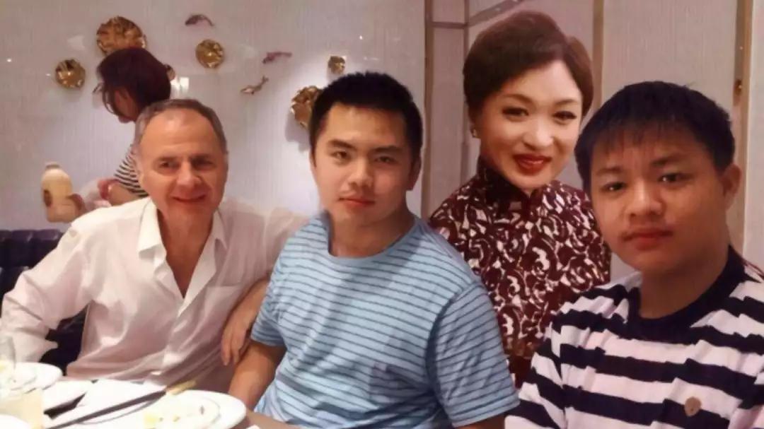 金星说话一向犀利毒舌！可她很会教育孩子！佩服！