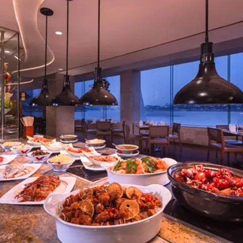 广州白天鹅自助午餐和晚餐哪个好,广州白天鹅宾馆自助餐预订