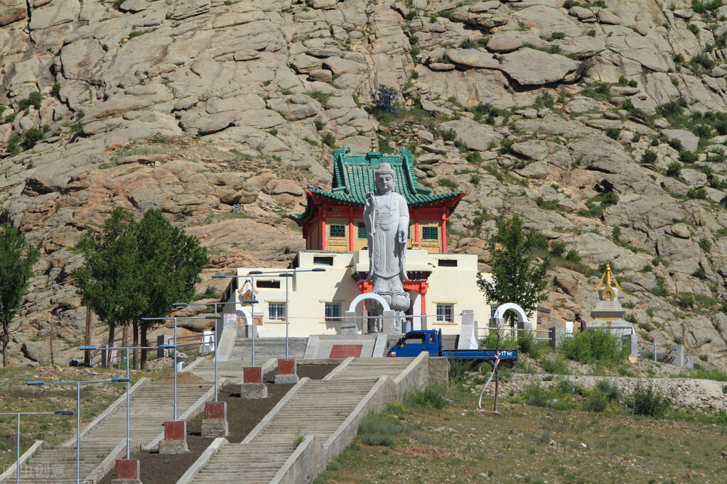 中国古代神话传说大全,中国100个神话故事盘古开天辟地