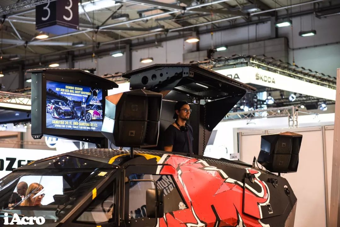 iAcroNavi——德国埃森改装车展之眼花缭乱上篇