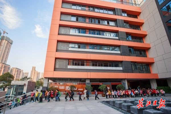 天河机场再升级、植树造林“超标”，2019年武汉这些民生承诺兑现了