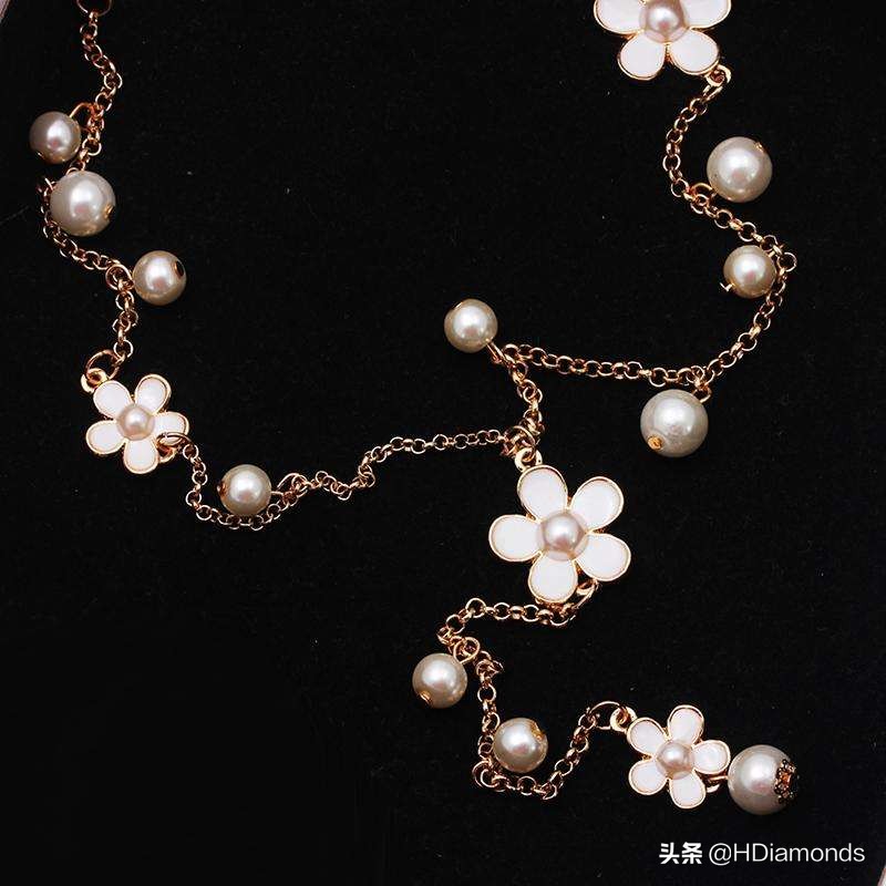 普通人也能戴得起的珠宝首饰,必须佩戴的珠宝首饰图片