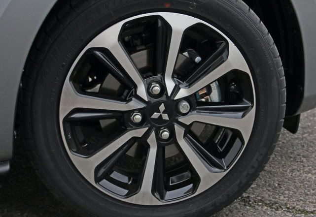 三菱版奥拓,三菱微型车cvt