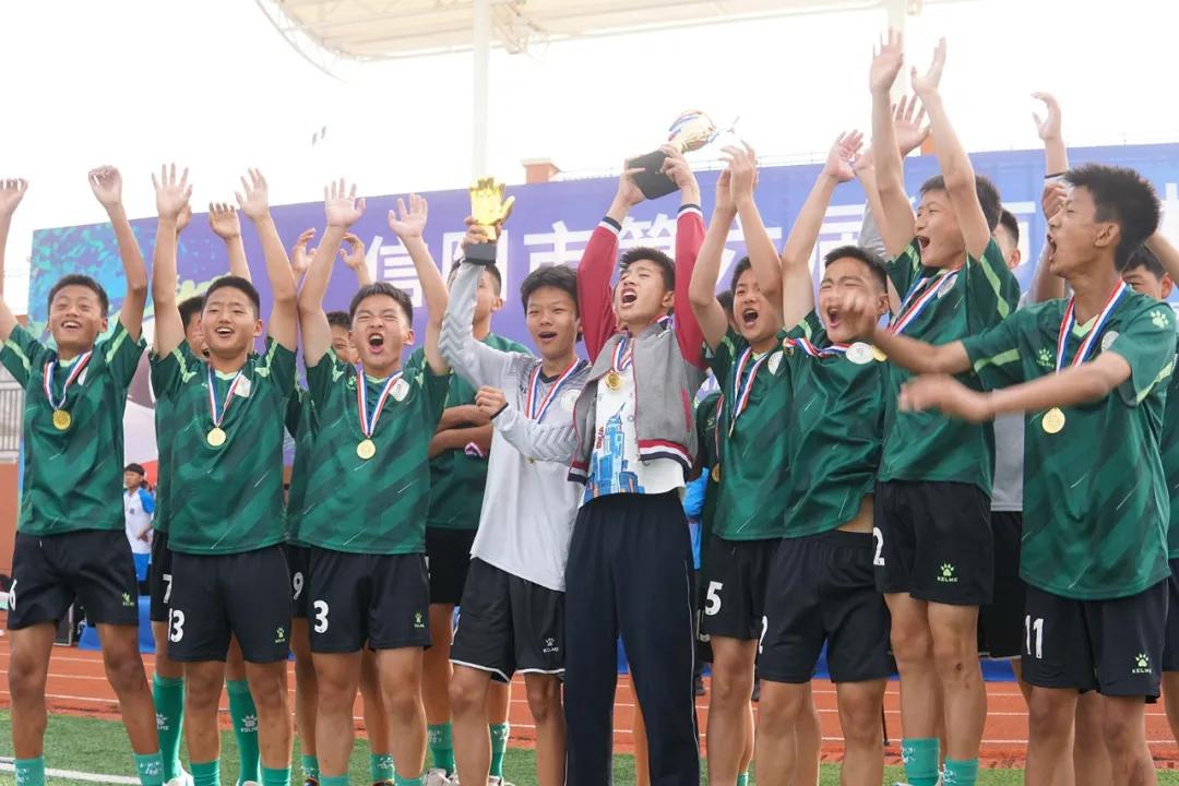信阳第六届市长杯小学决赛,信阳市第7届市长杯足球赛小学组