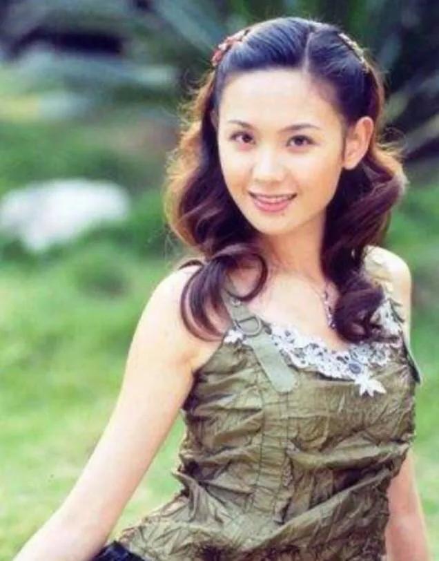 程莉莎郭晓冬婚姻模式,程莉莎晒与老公郭晓东合照