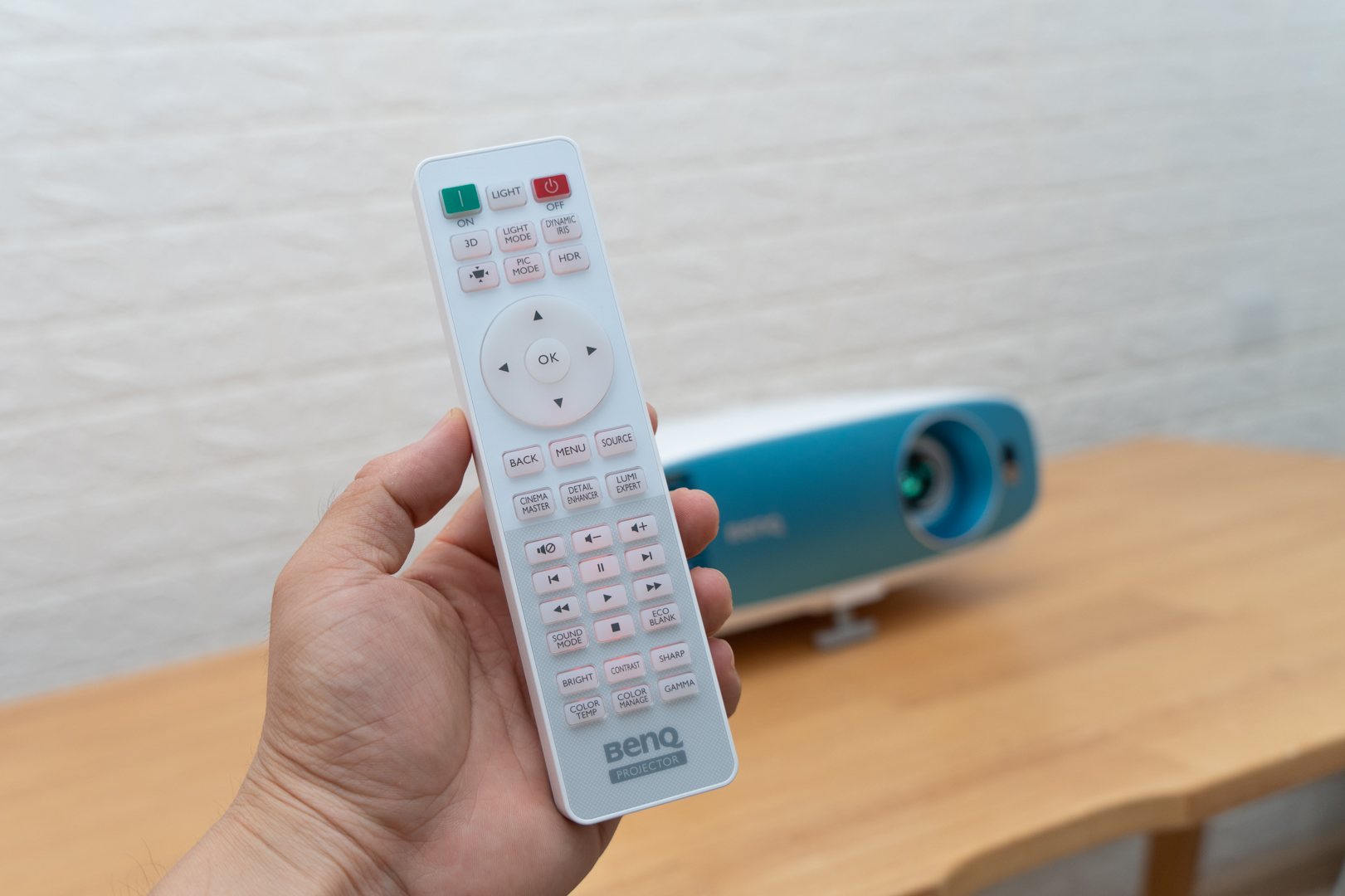 客厅改造书房投影,书房装修成影院