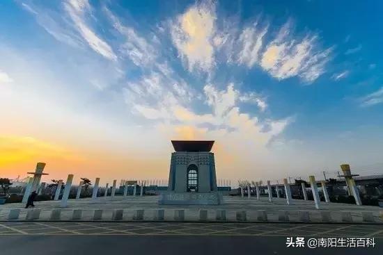 河南南阳的名字是怎么来的,南阳的名字叫什么