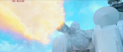 他一出手，我就知道要刷新国产大片标准