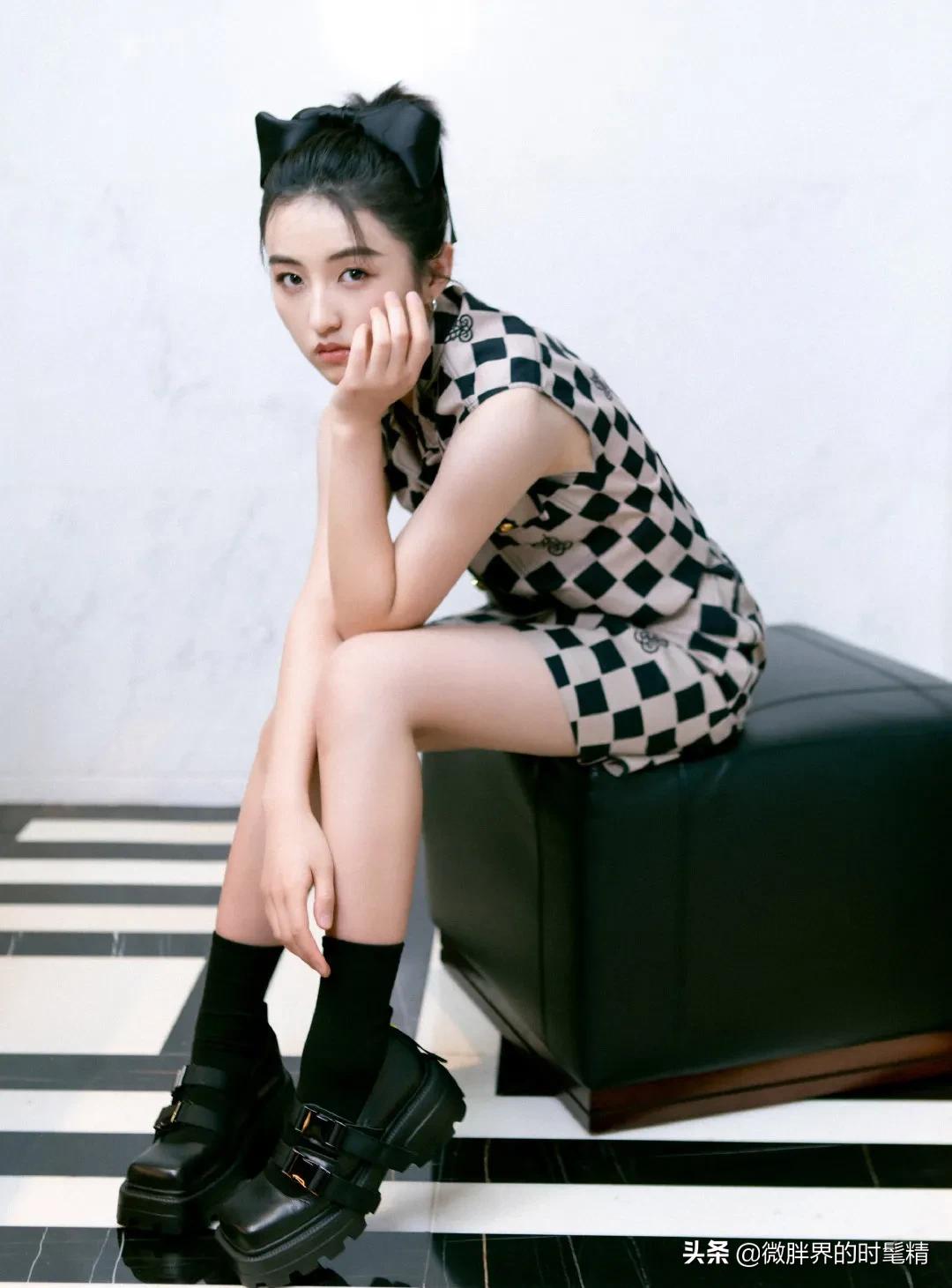 以前看不上的鞋,今年流行什么样的方跟鞋