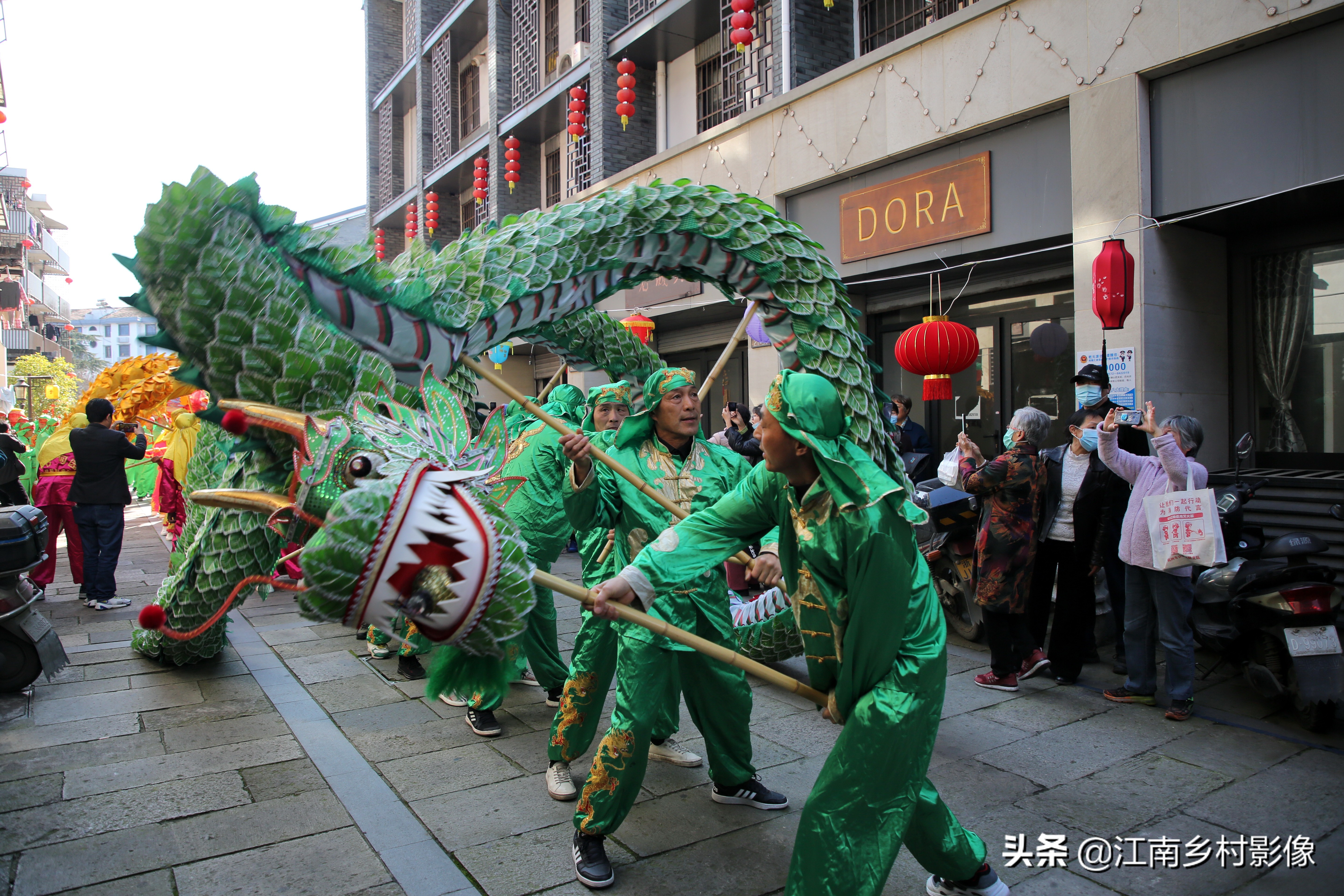 提前的乾元元宵节:灯谜、蚕花、舞龙、越剧、古筝及多彩汤圆