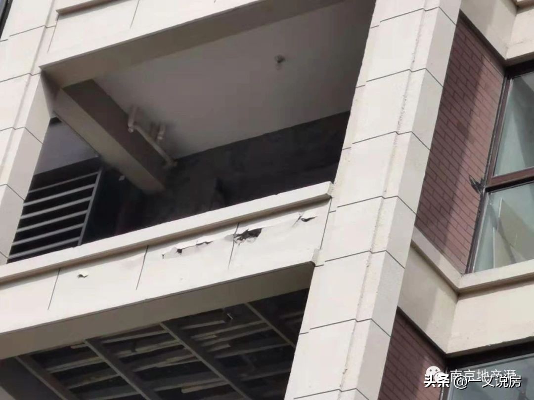 买房偷面积的利弊,砸墙砸出隐藏面积